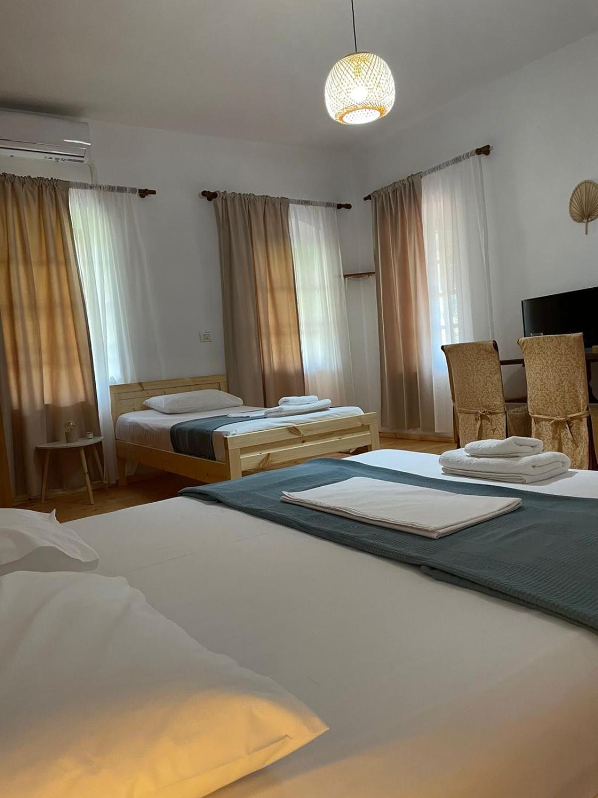 Апартаменты Himara Blue Экстерьер фото